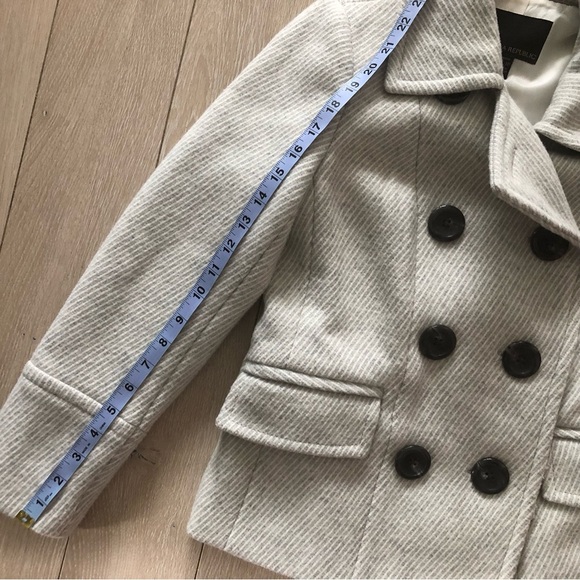 Banana Republic Double Breasted Wool Pea Coat in Light Gray & White Size XS - Picture 5 of 13